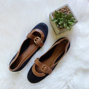 Nine West black and tan flats